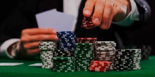 Онлайн казино Poperlo Casino